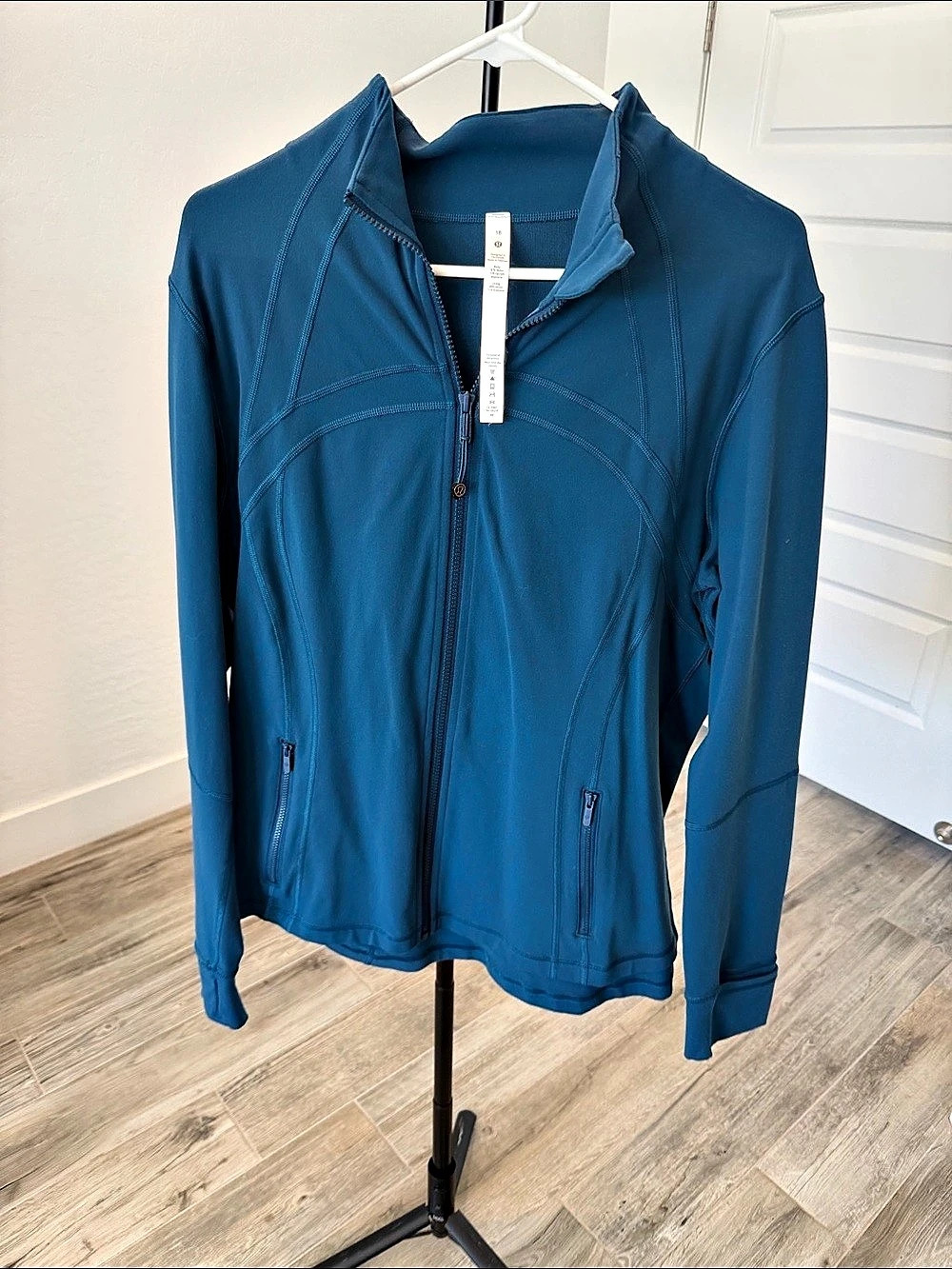 Lululemon Define Jacket Blue Size 18